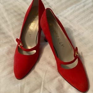 Delman Candy apple suede red 3” heels made Spain